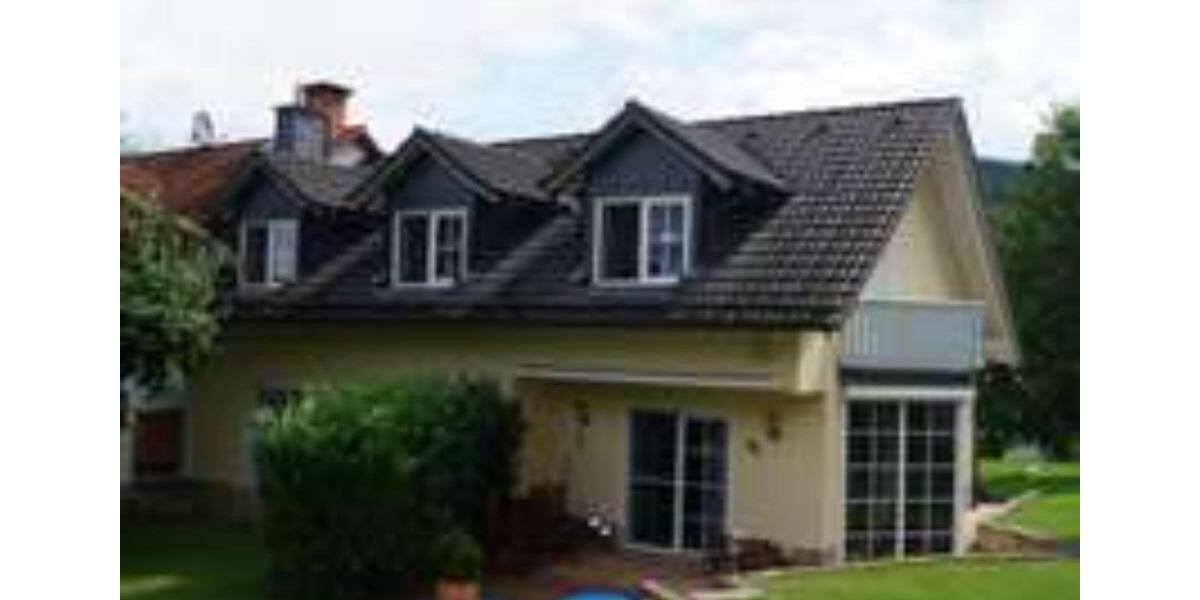 Einfamilienhaus mit Doppelgarage, Garten, 2 Terrassen inkl. Küche 5 zimmer