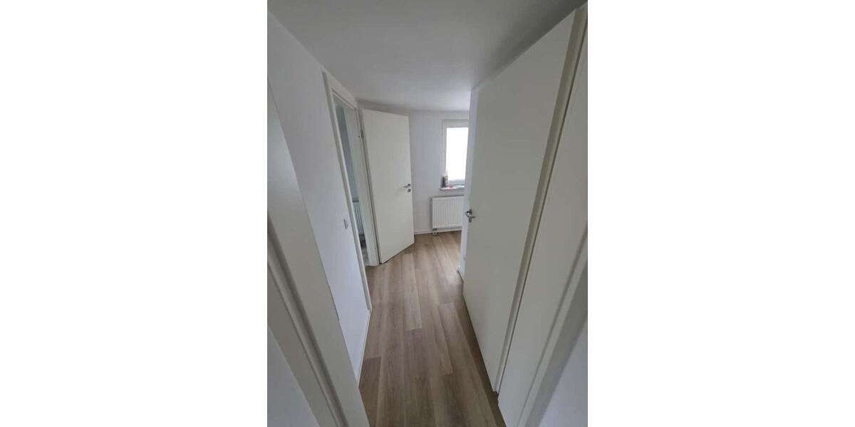 Dachgeschoßwohnung Wiesbaden Bierstadt - 2 Zimmer, 47 m&sup2;, 800&euro; | Angebot:25370166