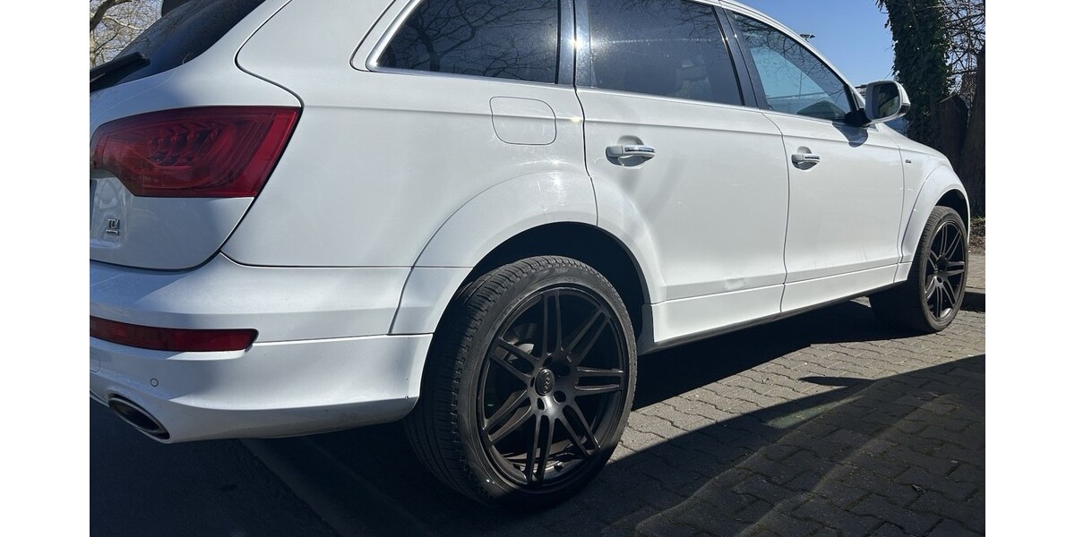 Audi Q 7 186.000 km 22.900 € Wiesbaden 65183