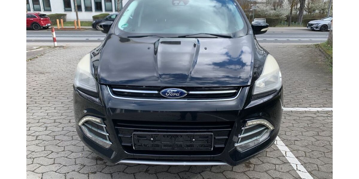 Ford Kuga 135.777 km 8.799 &euro; Mainz-Kastel 55252