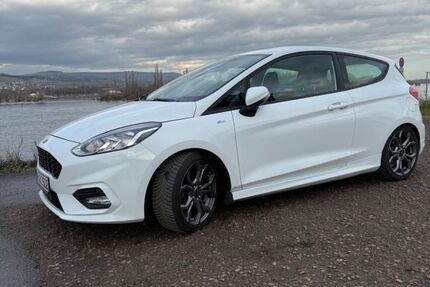 Ford Fiesta 118.000 km 8.200 &euro; Bingen am Rhein 55411