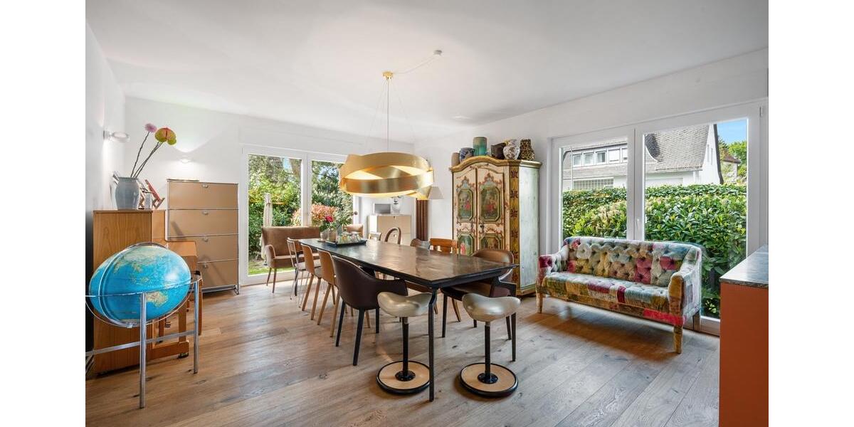 Einfamilienhaus Oberursel (Taunus) - 8 Zimmer, 310 m&sup2;, 1.590.000&euro; | Angebot:27086875