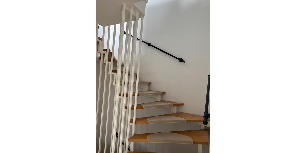 Doppelhaushälfte Rüsselsheim am Main - 7 Zimmer, 257 m&sup2;, 999.999&euro; | Angebot:26415390