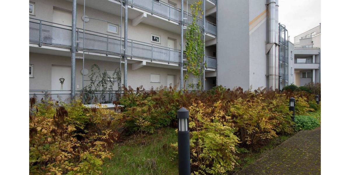 Etagenwohnung Wiesbaden Südost - 2 Zimmer, 81 m&sup2;, 245.000&euro; | Angebot:26160158
