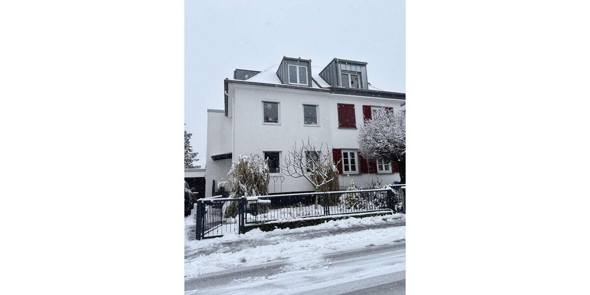 Doppelhaushälfte Bad Soden am Taunus - 6 Zimmer, 160 m&sup2;, 3.350&euro; | Angebot:24831805