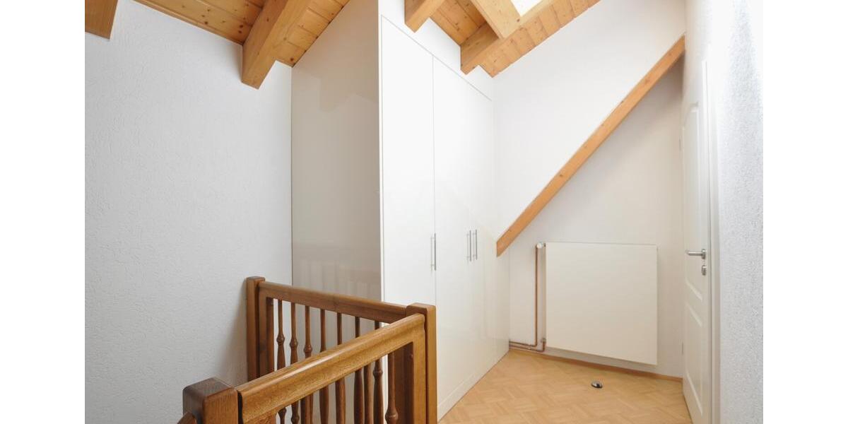 Maisonettenwohnung Idstein - 4.5 Zimmer, 165 m&sup2;, 1.700&euro; | Angebot:24788731
