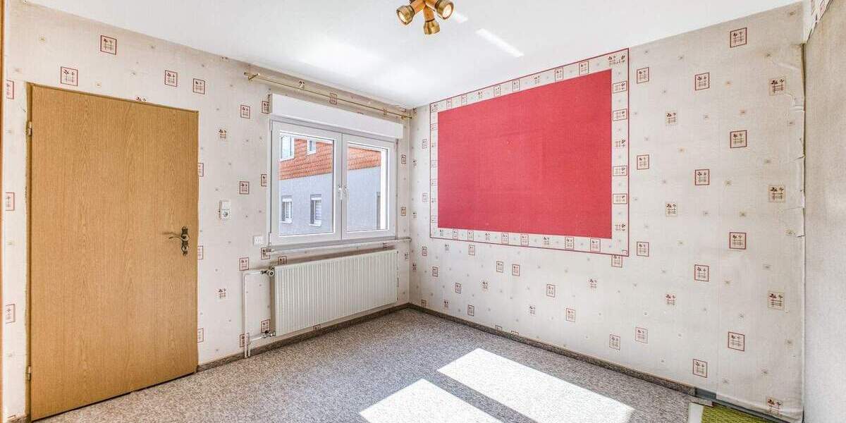 Einfamilienhaus Mainz Finthen - 3 Zimmer, 77 m&sup2;, 230.000&euro; | Angebot:23935645