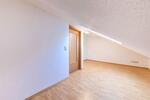 Reihenhaus Harxheim - 5 Zimmer, 141 m&sup2;, 2.200&euro; | Angebot:26364653
