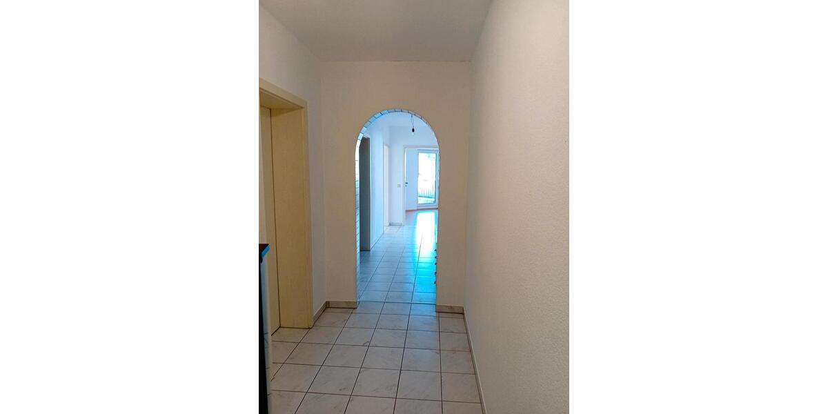 Dachgeschoßwohnung Waldems - 3 Zimmer, 110 m&sup2;, 800&euro; | Angebot:25977156