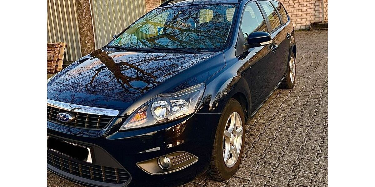 Ford Focus 127.600 km 4.900 € Mainz 55116
