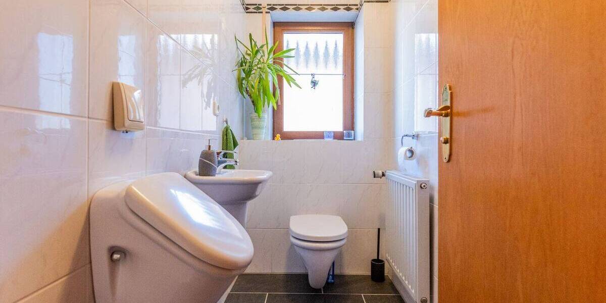 Etagenwohnung Bischofsheim - 8 Zimmer, 275 m&sup2;, 850.000&euro; | Angebot:26498818