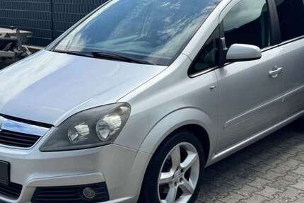 Opel Zafira 113.700 km 4.900 &euro; Rüsselsheim am Main 65428