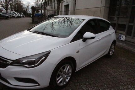 Opel Astra 110.000 km 8.900 &euro; Rüsselsheim 65428
