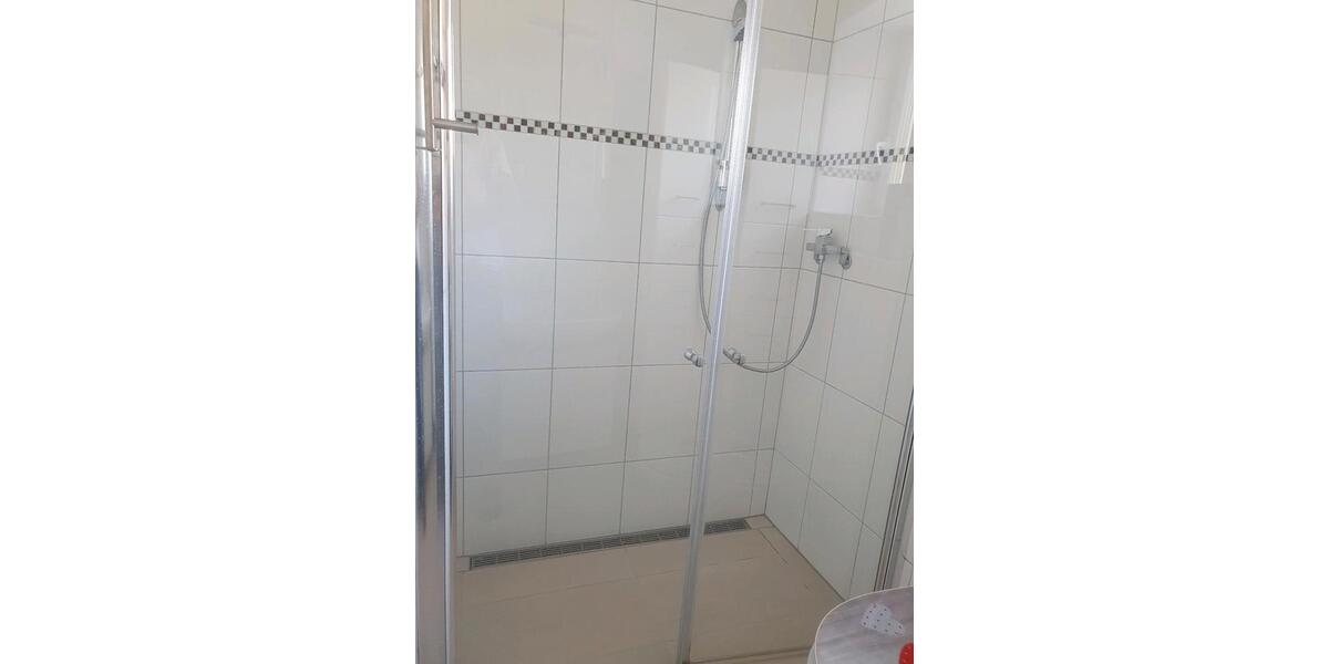 Erdgeschoßwohnung Wiesbaden Biebrich - 2 Zimmer, 44 m&sup2;, 960&euro; | Angebot:26338601