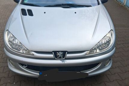Peugeot 206 163.000 km 1.100 &euro; Rüsselsheim 65428