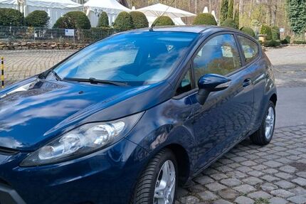 Ford Fiesta 156.800 km 3.500 &euro; Wiesbaden 65197