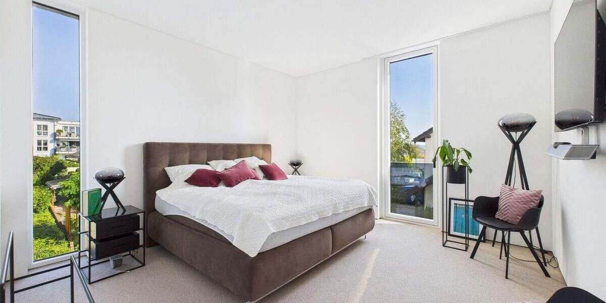 Einfamilienhaus Wiesbaden Nordenstadt - 6 Zimmer, 251 m&sup2;, 1.998.000&euro; | Angebot:25743072