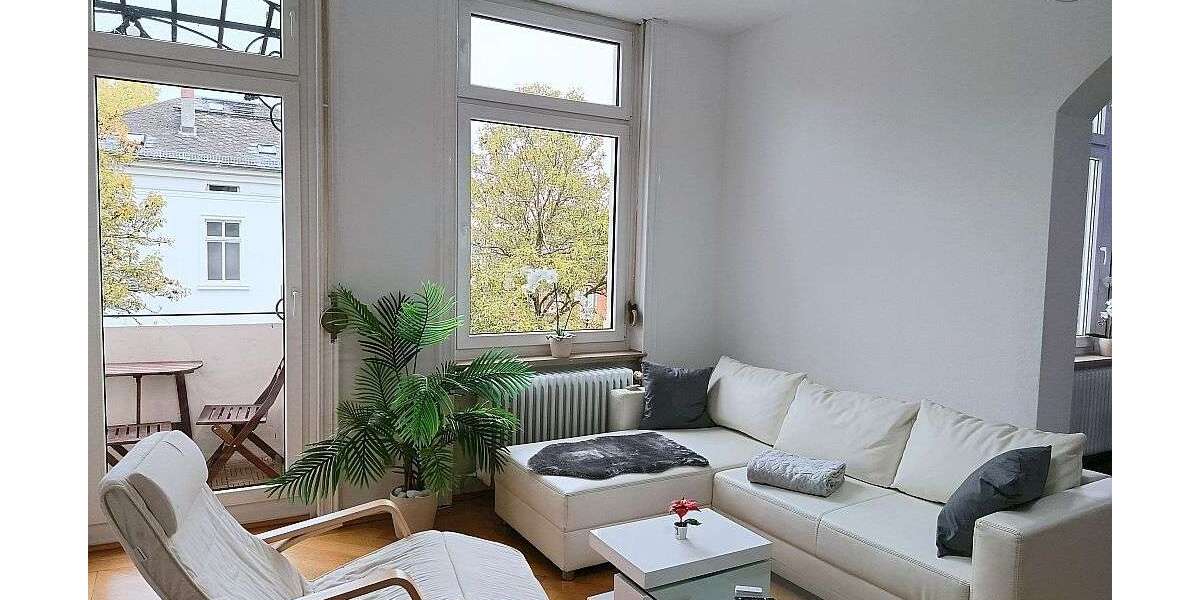 Etagenwohnung Wiesbaden Nordost - 2.5 Zimmer, 83 m&sup2;, 2.200&euro; | Angebot:23198262