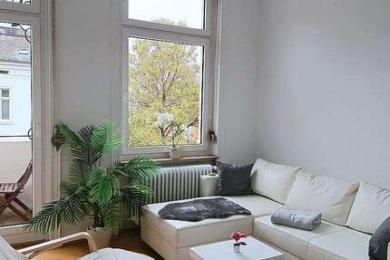 Wohnung Wiesbaden Nordost - 2.5 Zimmer, 83 m&sup2;, 2.200&euro; | Angebot:23198262