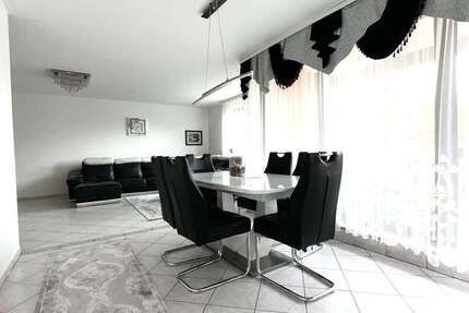 Wohnung zum Kaufen in Wiesbaden 399.000 € 110 m² 4 zimmer