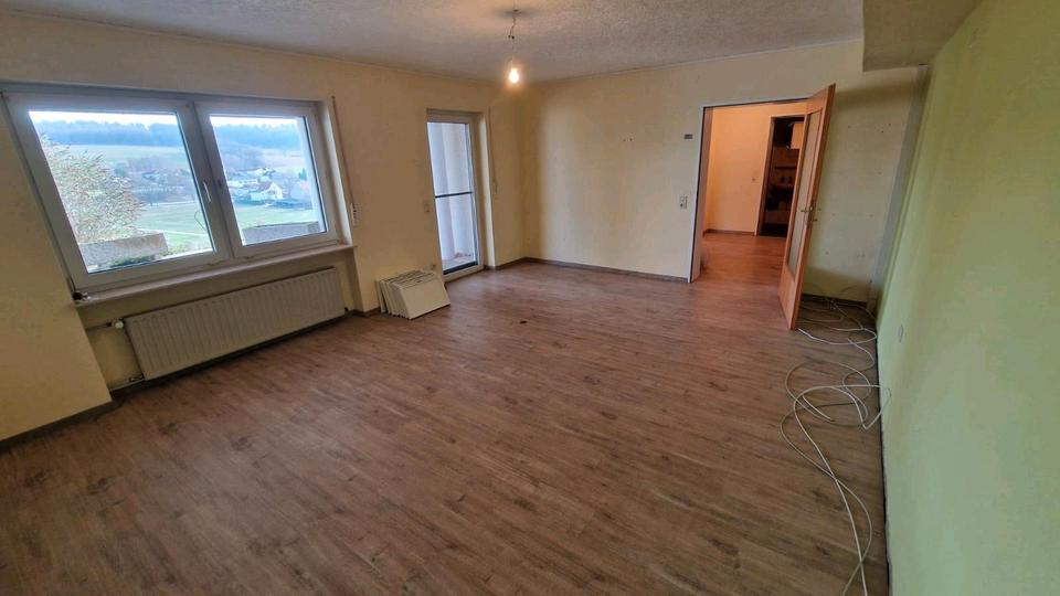 Einfamilienhaus Selters (Taunus) - 10 Zimmer, 366 m&sup2;, 469.000&euro; | Angebot:25406953