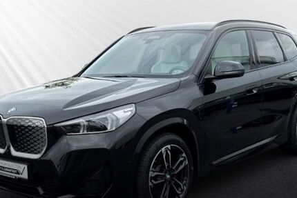 BMW iX1 20.986 km 50.890 &euro; Rüsselsheim 65428