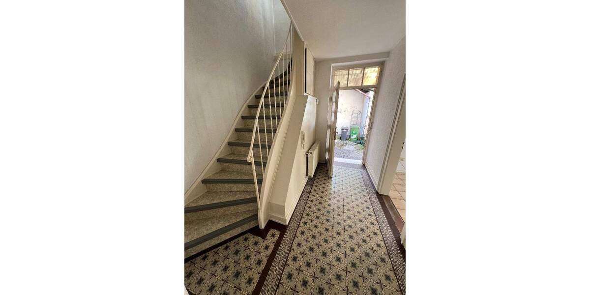 Einfamilienhaus Mainz Mombach - 4 Zimmer, 100 m&sup2;, 400.000&euro; | Angebot:25745880