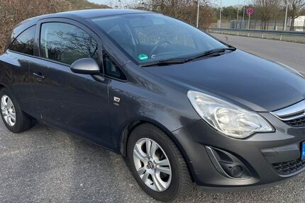 Opel Corsa 243.500 km 2.300 &euro; Mörfelden-Walldorf 64546