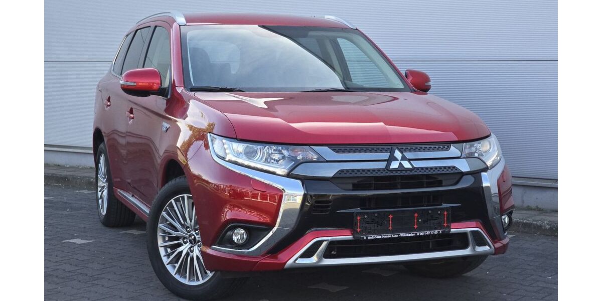 Mitsubishi Plug-in Hybrid Outlander 54.000 km 18.900 &euro; Wiesbaden 65201