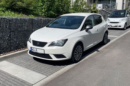 Seat Ibiza 103.500 km 10.500 &euro; Wiesbaden 65199