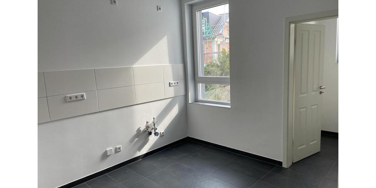 Erdgeschoßwohnung Bad Soden am Taunus - 2 Zimmer, 98 m&sup2;, 1.500&euro; | Angebot:24395405