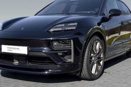 Porsche Macan 7.900 km 125.500 € Oberursel (Taunus) 61440