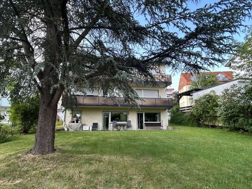 Haus zum Kaufen in Niedernhausen 679.000 € 303 m²