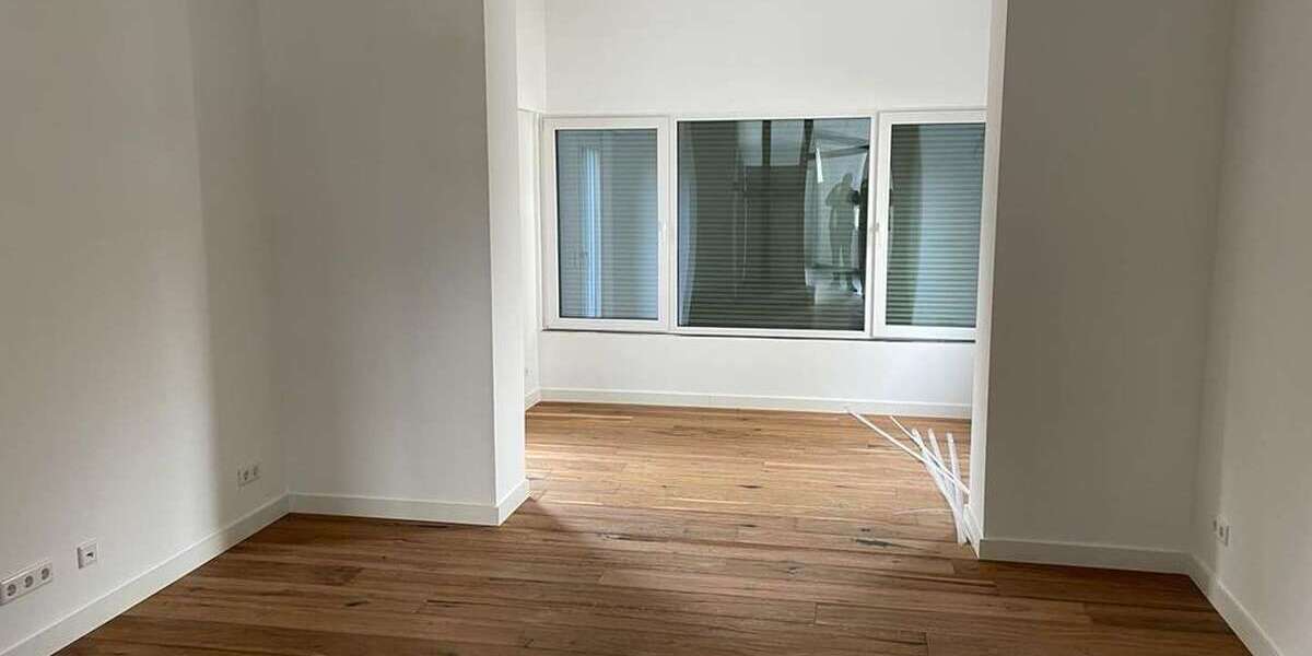 Etagenwohnung Bad Soden im Taunus - 2 Zimmer, 98 m&sup2;, 1.500&euro; | Angebot:24406661