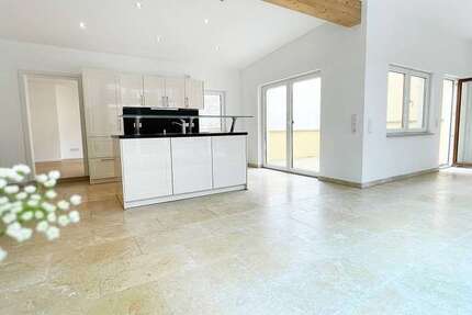 Haus Nierstein - 5 Zimmer, 227 m&sup2;, 698.000&euro; | Angebot:23472510