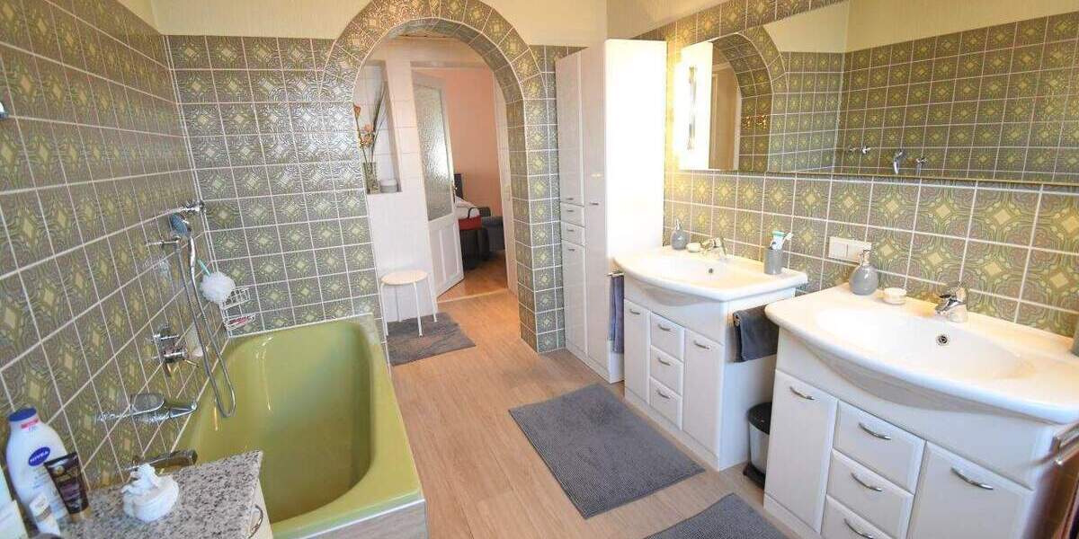 Mehrfamilienhaus, Wohnhaus Wiesbaden Breckenheim - 7 Zimmer, 980.000&euro; | Angebot:26205161