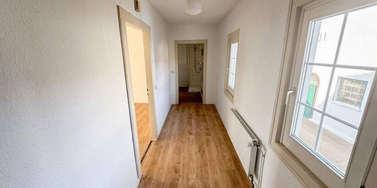 Reihenmittelhaus Katzenelnbogen - 4 Zimmer, 209 m&sup2;, 1.300&euro; | Angebot:24763268