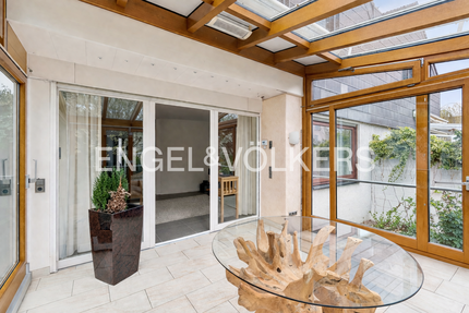 Haus Schwalbach am Taunus - 7 Zimmer, 195 m&sup2;, 3.300&euro; | Angebot:26355241