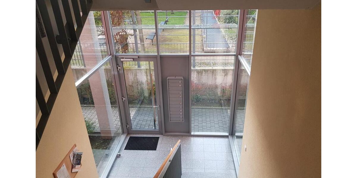 Etagenwohnung Wiesbaden Dotzheim - 1 Zimmer, 42 m&sup2;, 700&euro; | Angebot:26592075
