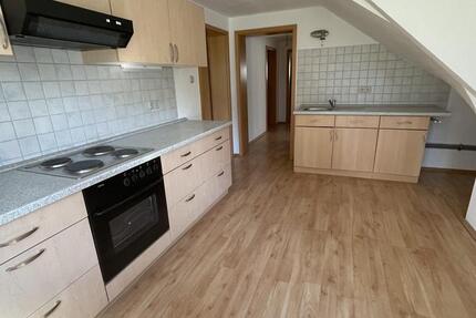 Wohnung Wiesbaden Bierstadt - 2 Zimmer, 69 m&sup2;, 750&euro; | Angebot:24869223