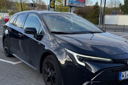Toyota Corolla 138.000 km 22.300 &euro; Wiesbaden 65199