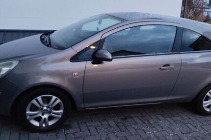Opel Corsa 146.200 km 2.950 &euro; Allendorf 56370