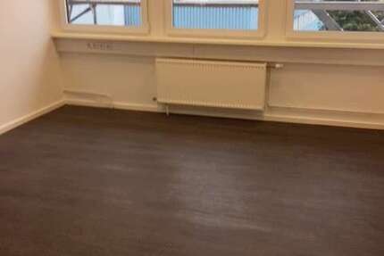 Büro in Mörfelden-Walldorf 260 € 35 m² zimmer