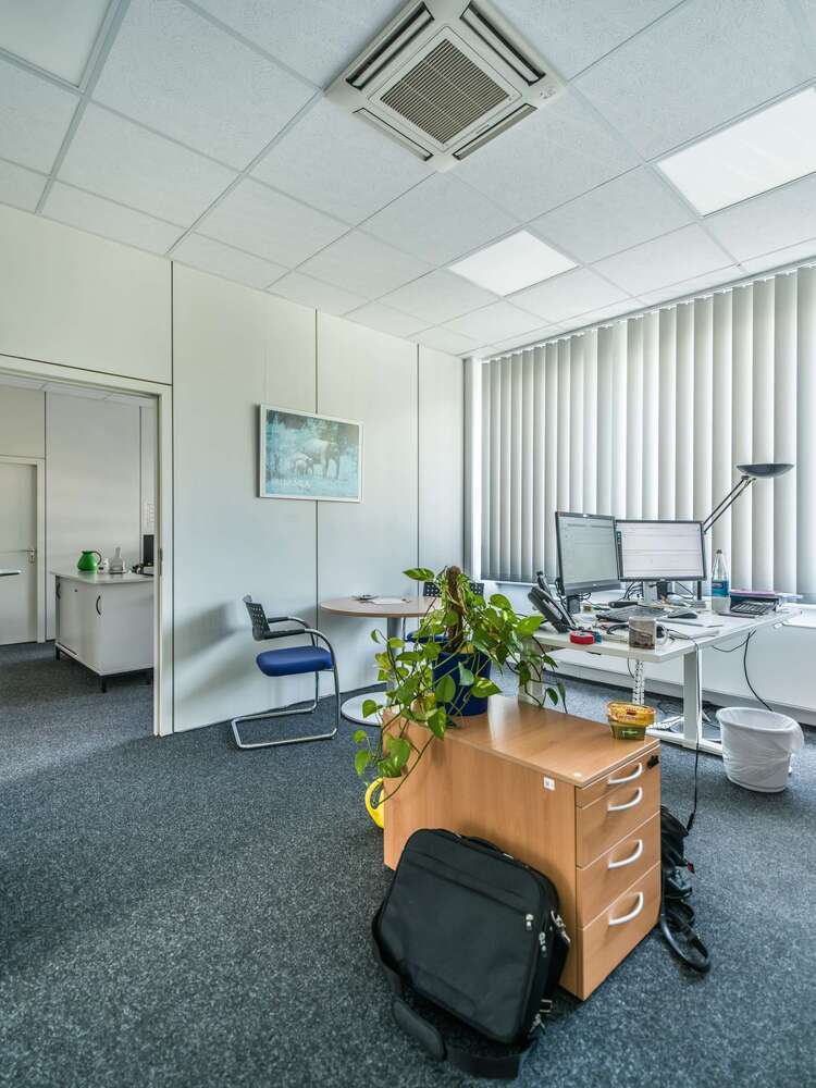 Büro in Wiesbaden 2.200 € 200 m²