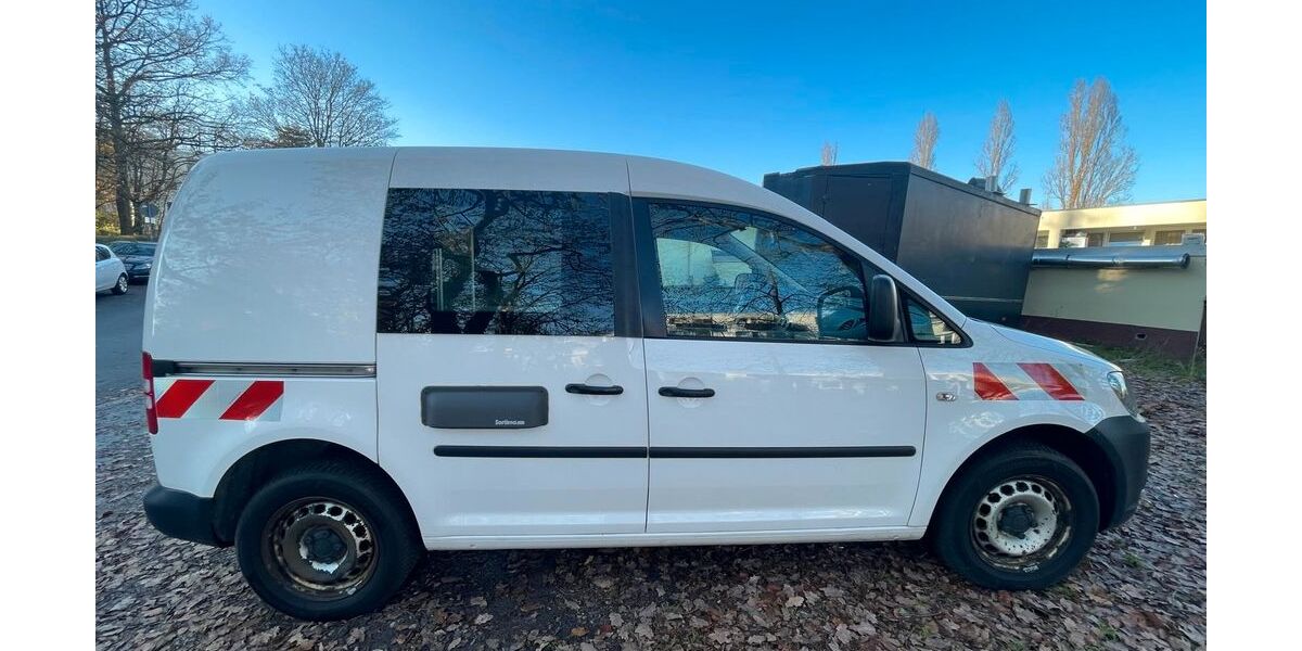 VW Caddy 149.724 km 8.500 &euro; Wiesbaden 65197