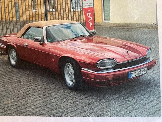 XJS