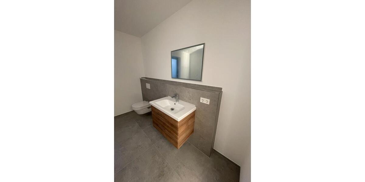 Etagenwohnung Hünfelden - 3 Zimmer, 90 m&sup2;, 950&euro; | Angebot:25056862