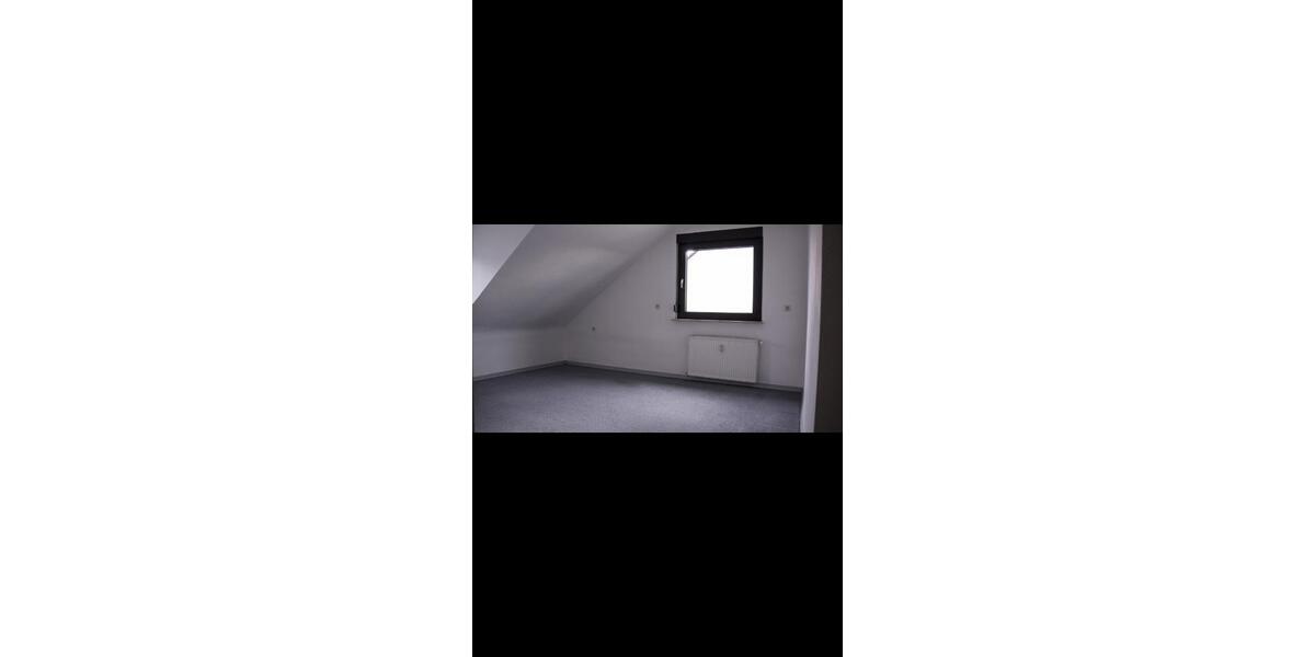Dachgeschoßwohnung Wiesbaden Klarenthal - 4 Zimmer, 85 m&sup2;, 259.000&euro; | Angebot:27189326