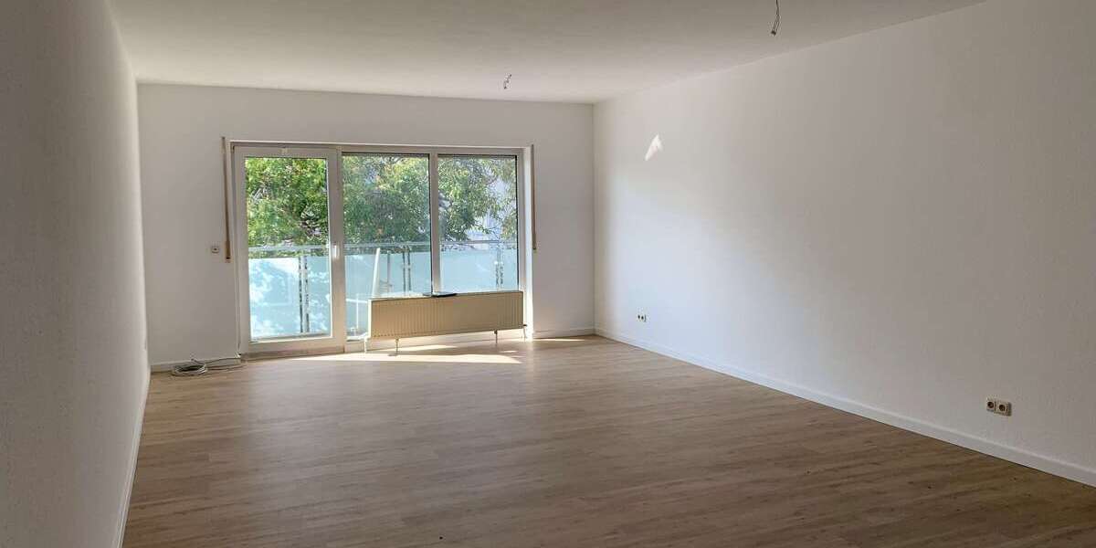 Etagenwohnung Hochheim am Main - 3 Zimmer, 85 m&sup2;, 327.000&euro; | Angebot:25085373