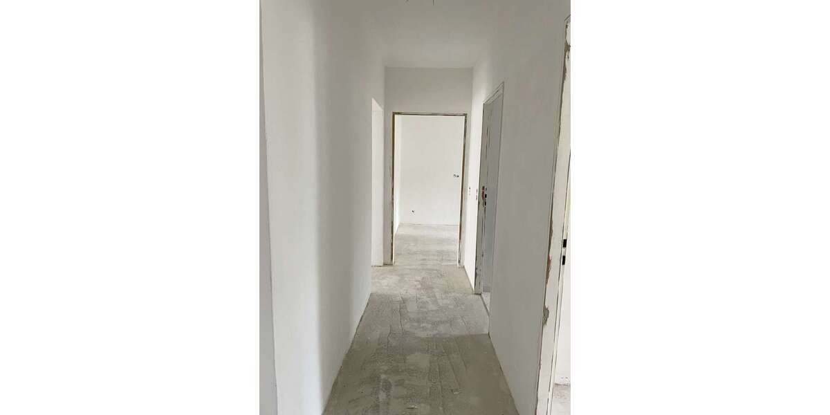 Etagenwohnung Hattersheim - 4 Zimmer, 80 m&sup2;, 910&euro; | Angebot:26663738